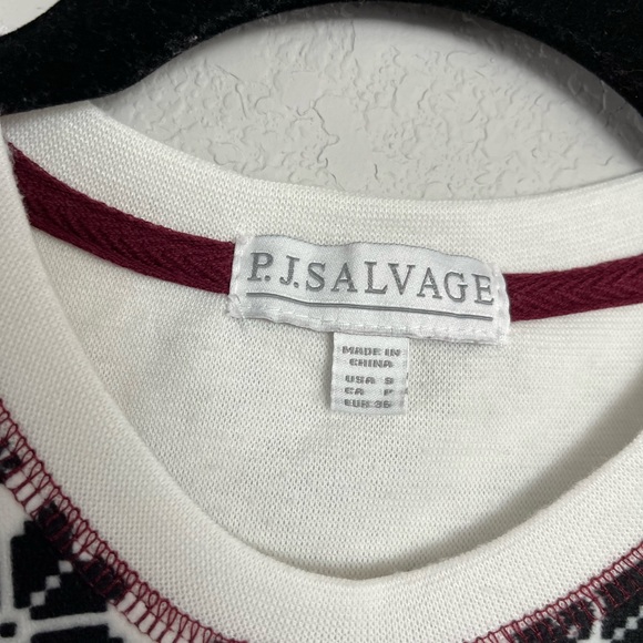 PJ Salvage. S. Set top and bottoms. Like new. make an offer - Picture 2 of 11